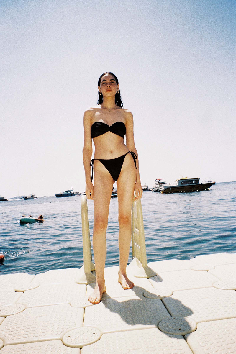 Плавки на завязках Дейзи